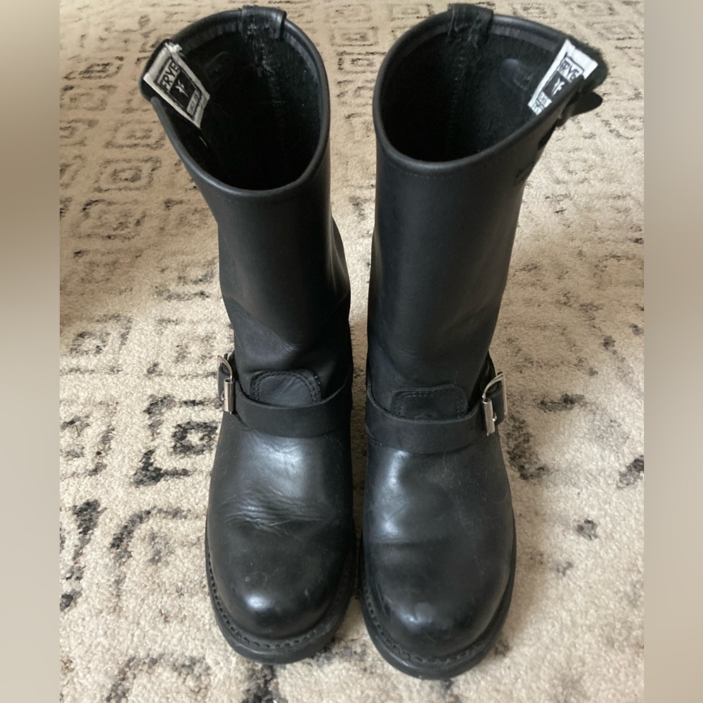 Women’s Frye Black Engineer Boot - Size 9